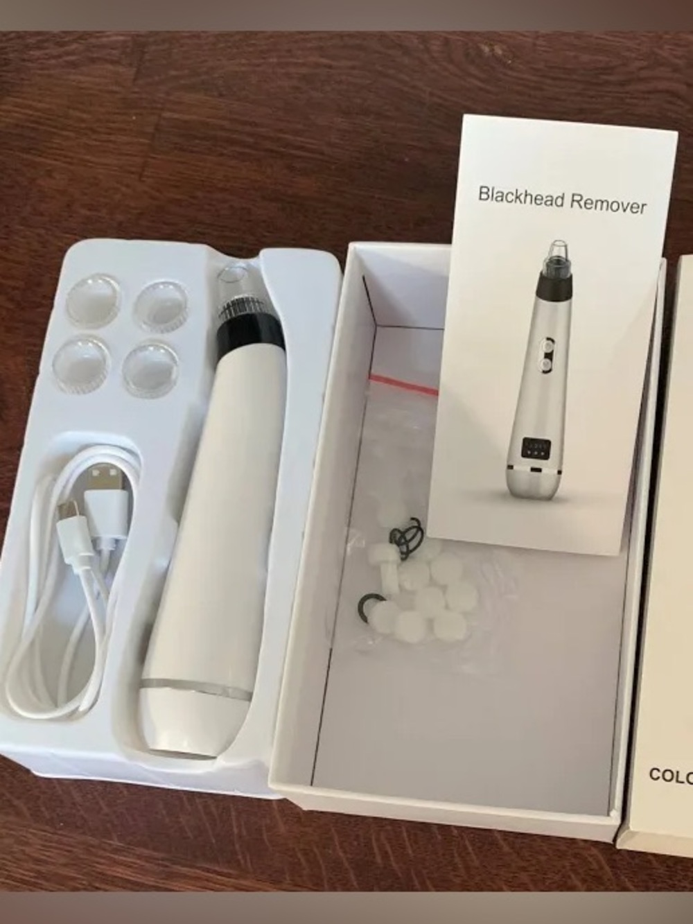 White Blackhead Remover - Portable Facial Pore Cleaner
